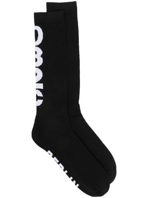 032c intarsia-knit logo socks - Black