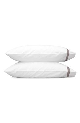 Matouk Lowell 600 Thread Count Pillowcase in White/Platinum