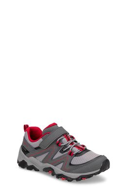 Merrell Trail Quest Sneaker in Grey/Red/Black