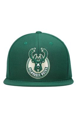 Men's Mitchell & Ness Hunter Green Milwaukee Bucks Team Ground Snapback Hat