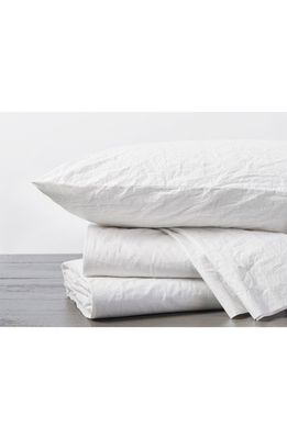 Coyuchi Crinkled Organic Cotton Percale Sheet Set in Alpine White