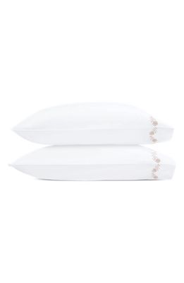 Matouk Daphne Set of 2 Floral Embroidered 520 Thread Count Pillowcases in Dune