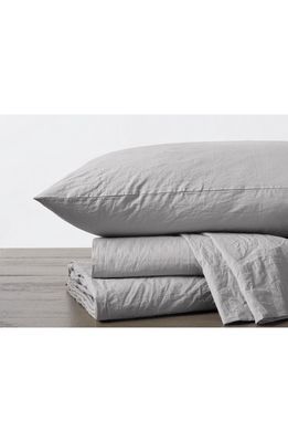 Coyuchi Set of 2 Organic Crinkled Percale Pillowcases in Pewter