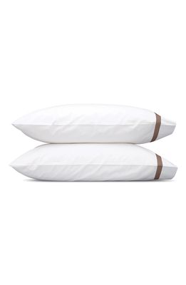 Matouk Lowell 600 Thread Count Pillowcase in White/Mocha