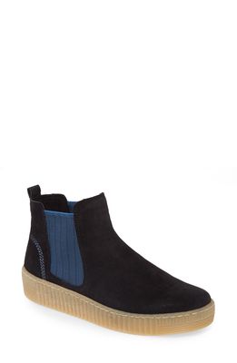 Gabor Chelsea Sneaker in Blue Nubuck Leather