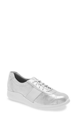 Munro Leslie Sneaker in Silver Leather