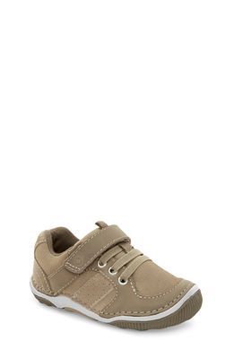 Stride Rite Kids' Wes Sneaker in Taupe