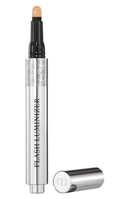 Dior Flash Luminizer Radiance Booster Pen in 025 Vanilla