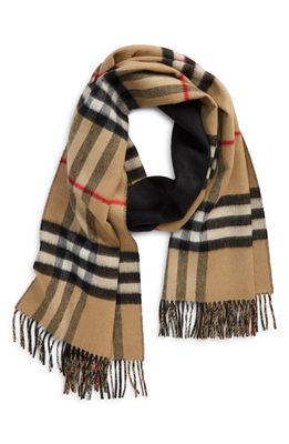 Burberry Cashmere Scarf in Black