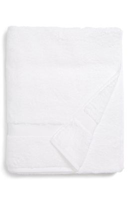 Matouk Lotus Bath Towel in White