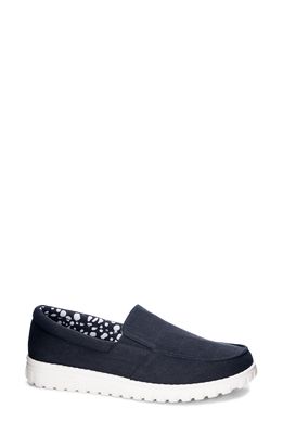 Dirty Laundry Hang On Slip-On Sneaker in Black Canvas
