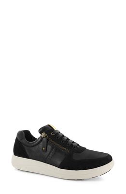 STRIVE Madison Sneaker in Black