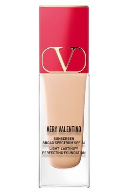Very Valentino 24-Hour Wear Liquid Foundation in Lr2