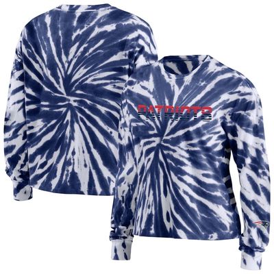 Women's WEAR by Erin Andrews Navy New England Patriots Tie-Dye Cropped Long Sleeve T-Shirt