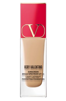 Very Valentino 24-Hour Wear Liquid Foundation in Ln4