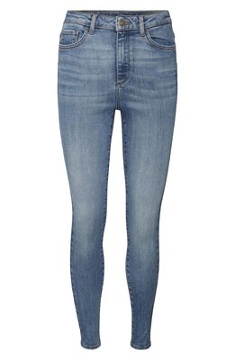 AWARE by VERO MODA Sophia Skinny Jeans in Medium Blue Denim