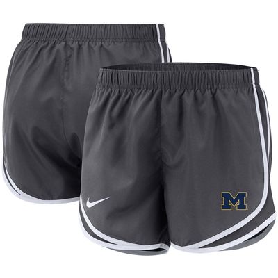 Women's Nike Anthracite Michigan Wolverines Team Tempo Performance Shorts