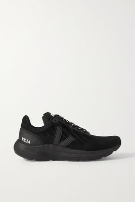 Veja - Marlin V-knit Sneakers - Black