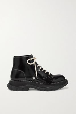 Alexander McQueen - Glossed-leather Exaggerated-sole Ankle Boots - Black