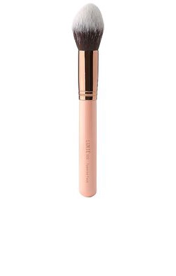 Luxie Tapered Face Brush in Pink.