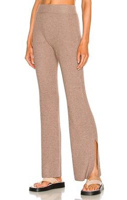 Le Ore Lodi Ribbed Knit Pant in Brown