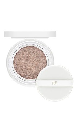 Cle Cosmetics Essence Moonlighter Cushion in Apricot Tinge.