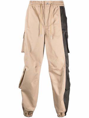 Feng Chen Wang colour-block cargo trousers - Neutrals