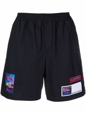 Valentino patch-detail Bermuda shorts - Blue