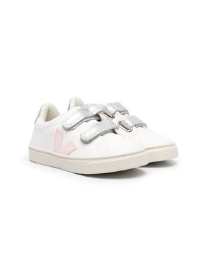 VEJA Kids touch-strap low-top sneakers - White