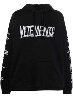 VETEMENTS logo-print hoodie - Black
