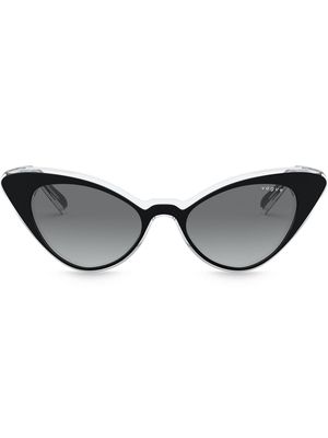Vogue Eyewear cat eye frame sunglasses - Black