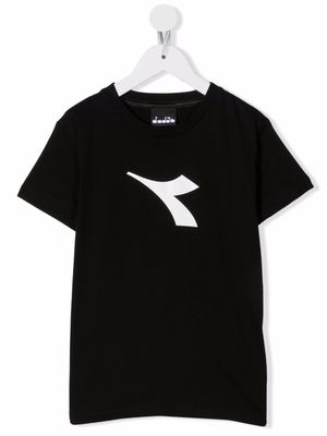 Diadora Junior logo-print cotton T-shirt - Black