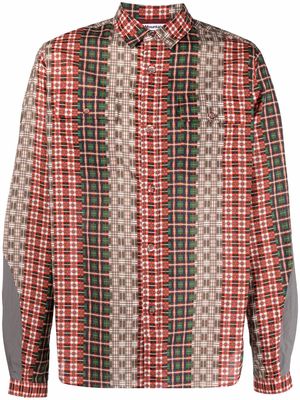 White Mountaineering check-print panelled shirt - Red