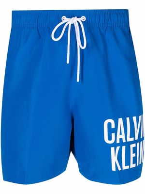 Calvin Klein logo-print drawstring swimming shorts - Blue