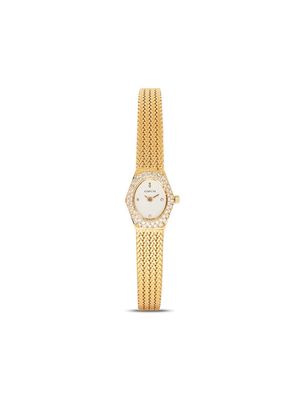 Corum pre-owned oval face 20mm - Gold
