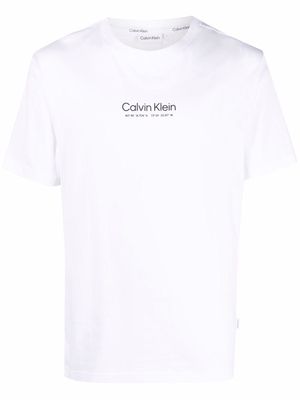 Calvin Klein logo-print short-sleeve T-shirt - White