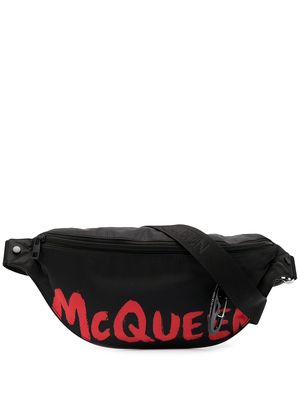 Alexander McQueen logo print belt bag - Black
