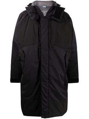 White Mountaineering hooded down-padded parka coat - Black