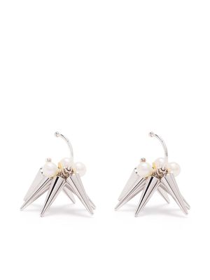 E.M. spike pearl earrings - Silver
