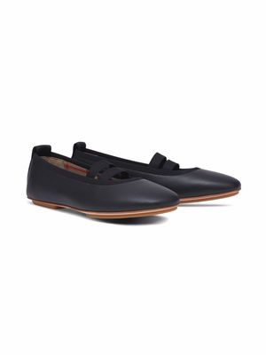 Burberry Kids logo-detail leather ballerina shoes - Black