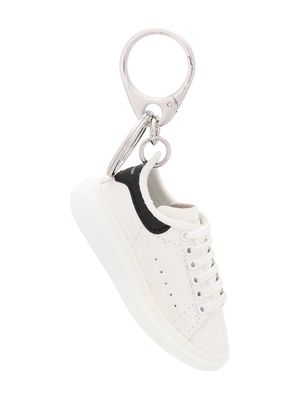 Alexander McQueen chunky sole sneaker keyring - White