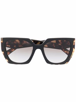Prada Eyewear cat-eye frame sunglasses - Brown