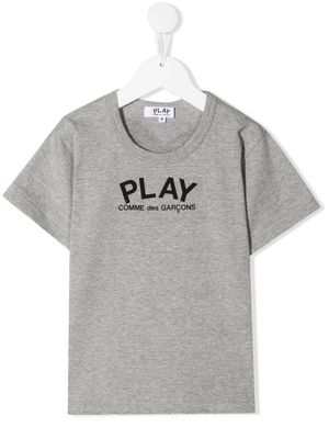 Comme Des Garçons Play Kids black-heart logo print T-shirt - Grey
