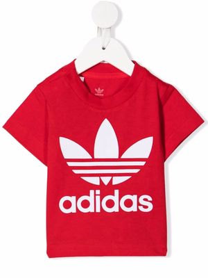 adidas Kids logo-print short-sleeved T-shirt - Red