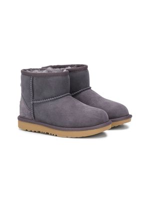 UGG Kids shearling lined snow boots - Grey