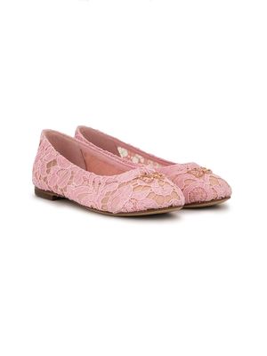 Dolce & Gabbana Kids crystal-embellished lace ballerina shoes - Pink