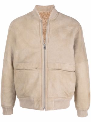 Closed zipped-up shearling bomber jacket - Neutrals