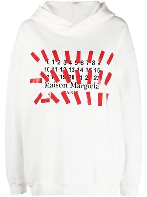 Maison Margiela logo-print oversized hoodie - White
