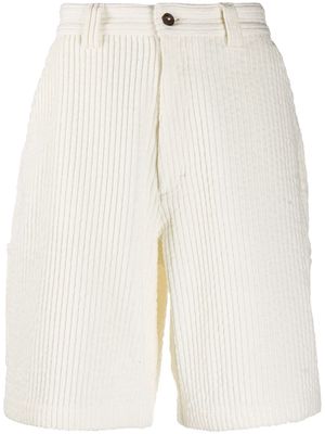 AMI Paris multi-pocket corduroy shorts - White