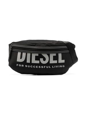 Diesel Kids logo-print belt bag - Black